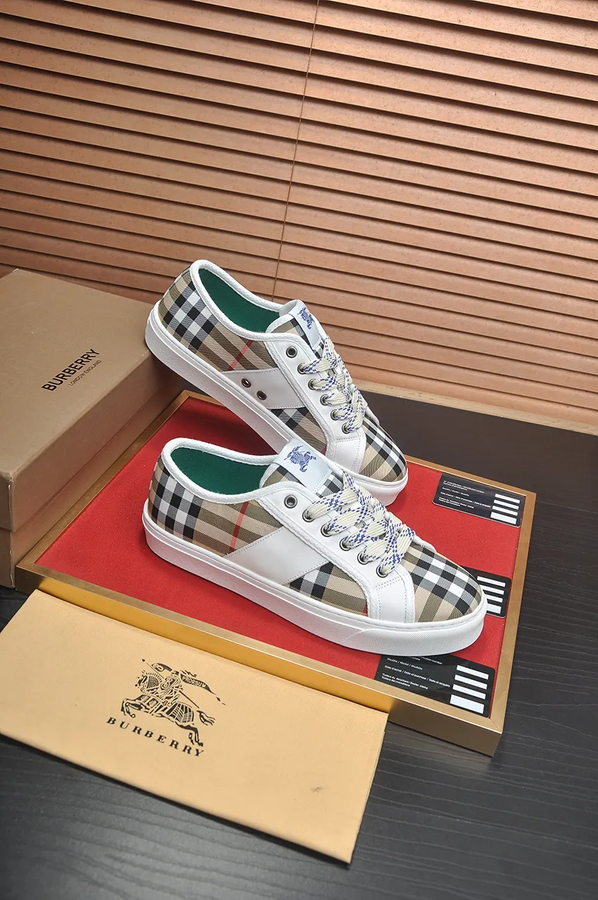 Men's shoes💰460💶【Burberry】Classic low-top sneakers｜Imported cowhide with classic plaid fabric｜Cow leather lining｜Original outsole｜Fine workmanship and comfortable to wear Size: 38-44 (customized at 45)